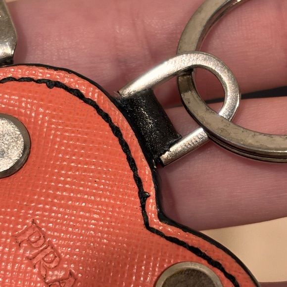 Prada Saffiano ‘Trick’ Coral Leather Studded Heart Keychain W/ Box - Picture 9 of 16
